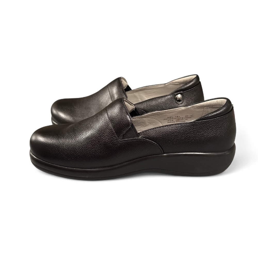 Alegria Black Leather Women's Loafers